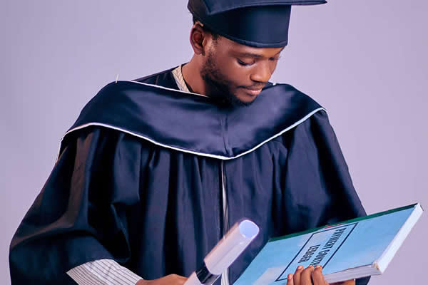 Éducation & Formation